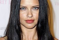 Adriana-lima-hair-colors-is-black-better-than-brunette-side
